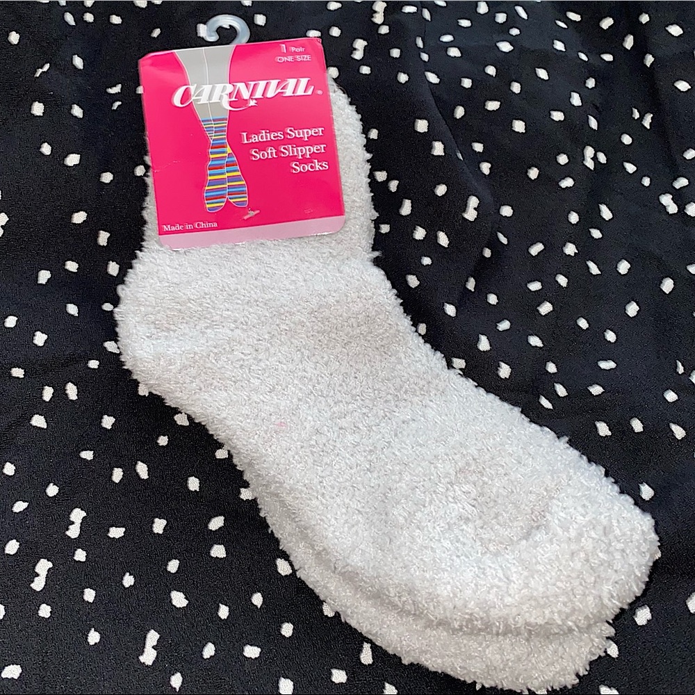 ɴᴡᴛ Gray Fuzzy Slipper Socks🧦
